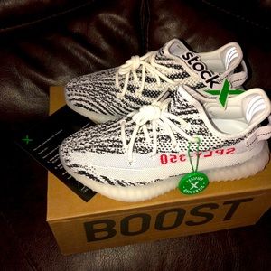 Adidas Yeezy Boost 350 v2 in Zebra